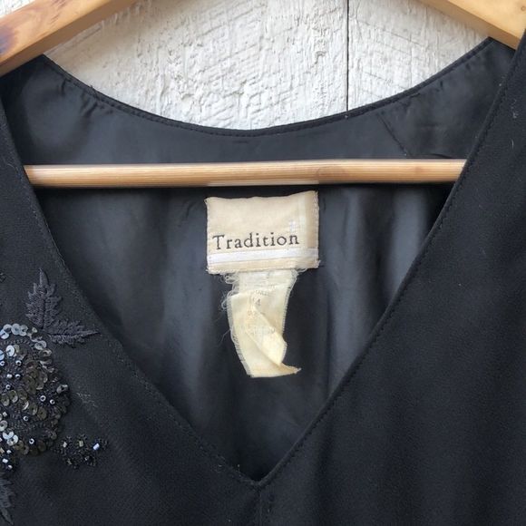 Vintage Sears Traditions Black Dress with Beading Details Size Medium - Picture 2 of 9